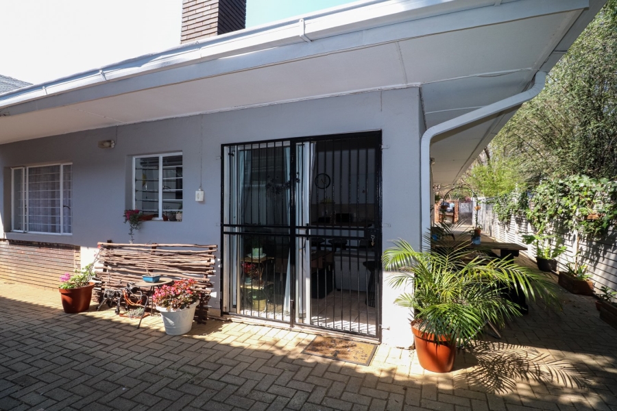 4 Bedroom Property for Sale in Flamwood North West
